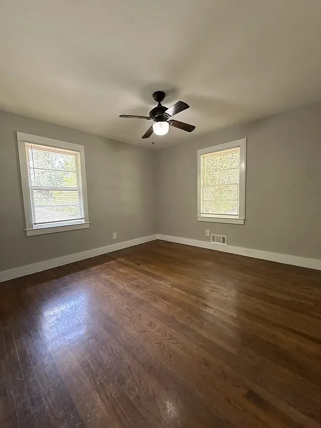 3 bed, 1126 sqft, $1,795 — Photo 3