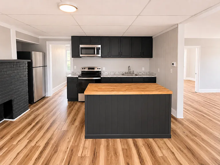 20 Orchard St #2 — Photo 2