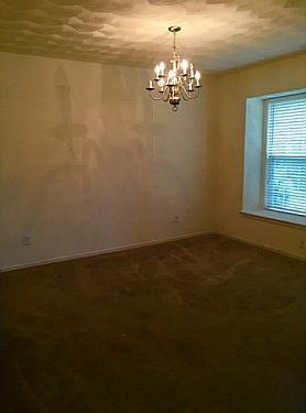 5th image of 2230 Humphreys Dr