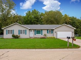 11211 Archer Ave, Mishawaka, IN 46544