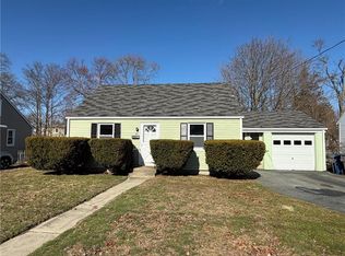 396 Elm St, Warwick, RI 02888