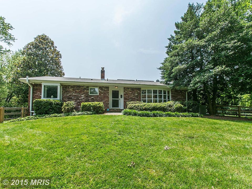 1st image of 13311 Twin Lakes Dr