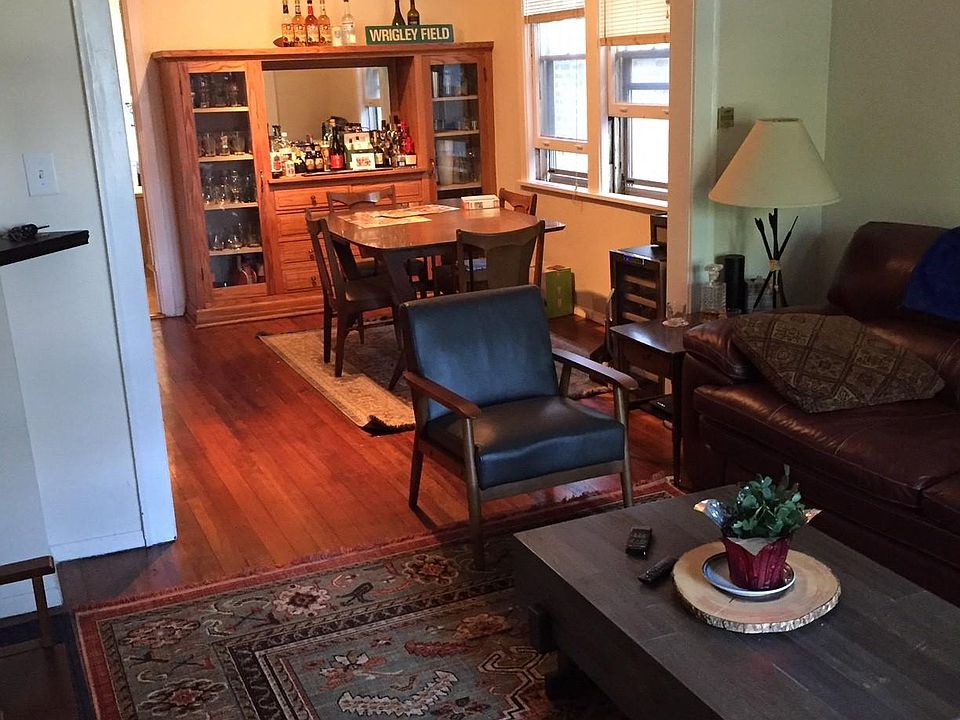 1st image of 2126 W Barry Ave APT 2