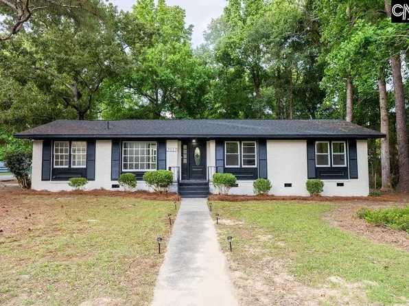 2037 Windsor Dr, Cayce, SC 29033