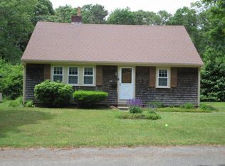 29 Kelley Rd, Hyannis, MA 02601