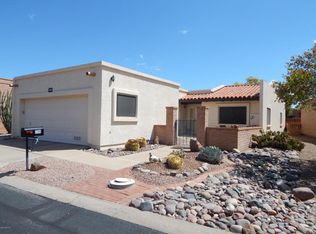 1700 W Retorno De Manana, Green Valley, AZ 85622