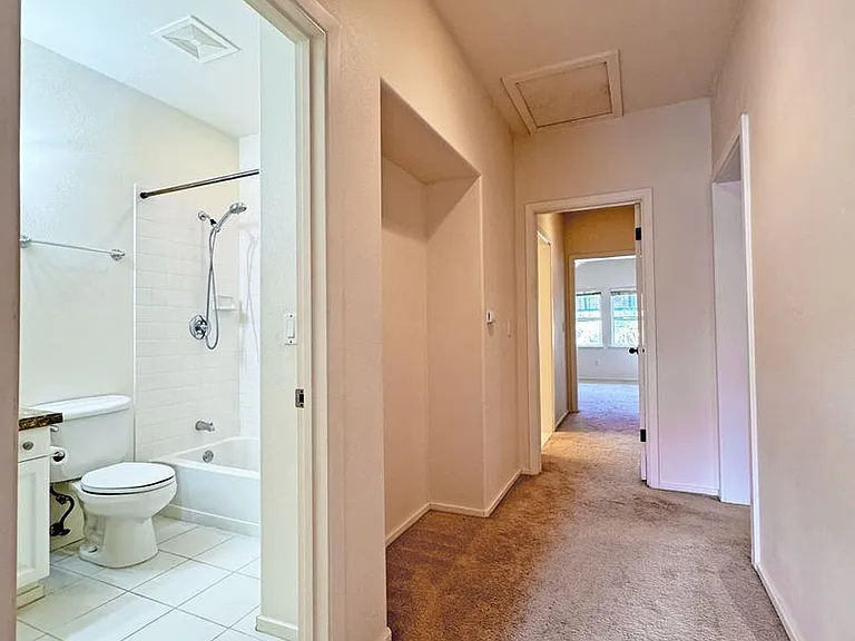 92-1078 Olani St #4 — Photo 14