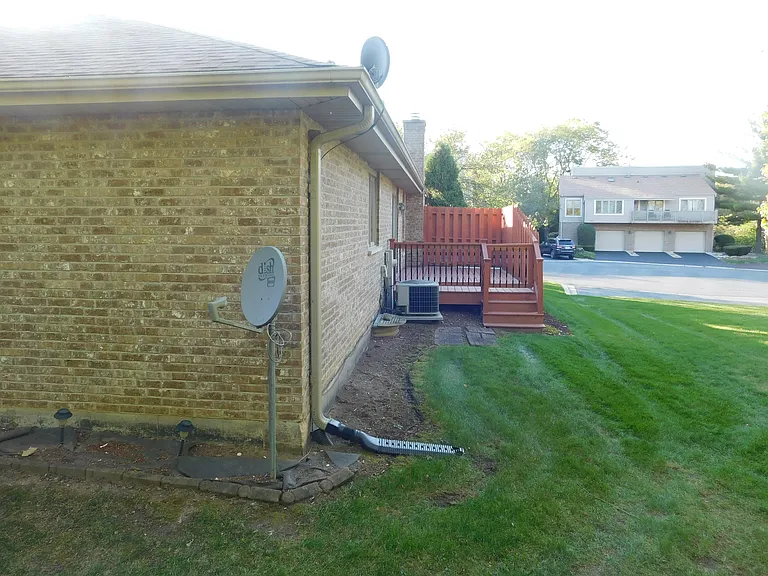 16501 Nottingham Ct — Photo 21