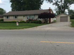 1202 E 4th Street Rd, Seymour, IN 47274