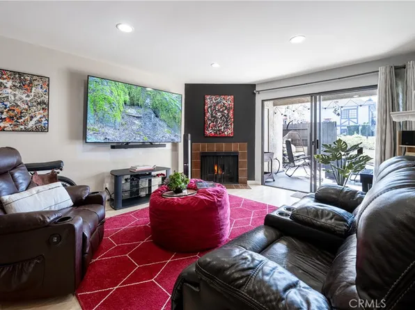 1460 E Willow St Unit 104, Signal Hill, CA 90755