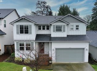 59710 Sapphire Ct, Saint Helens, OR 97051