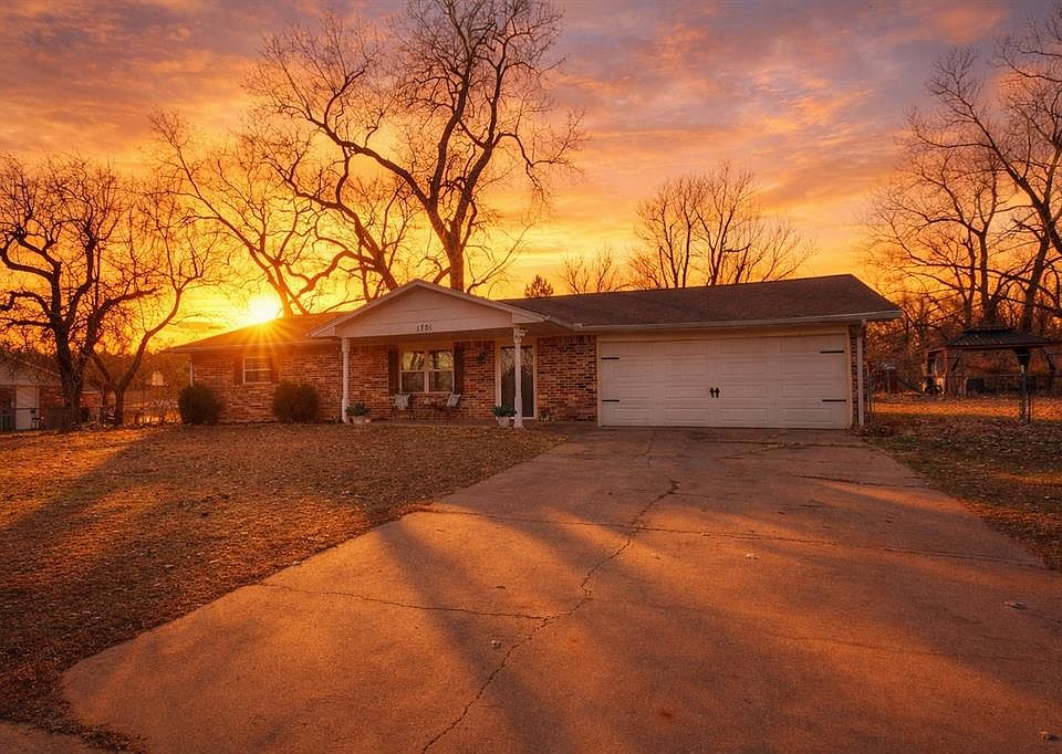 1st image of 1701 S Luther Rd