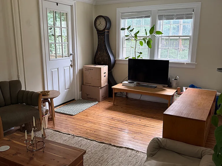 252 W Norwalk Rd #B — Photo 5