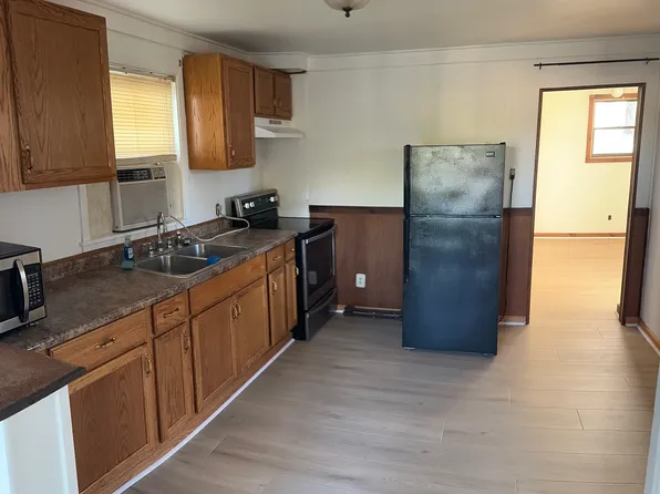 (undisclosed Address), Perryopolis, PA 15473