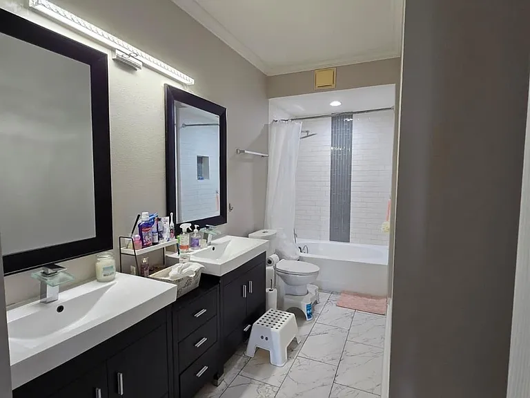 2111 Welch St #B315 — Photo 3