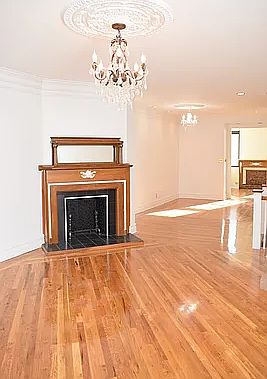 4th image of 254 W 139th St #2