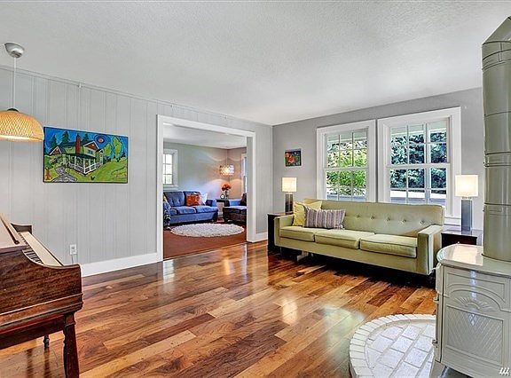 5th image of 4722 157th Ave SE