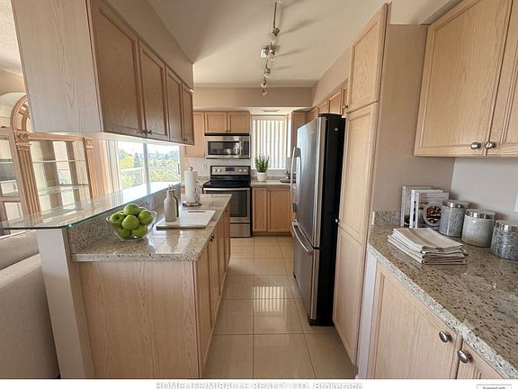 5th image of 1150 Parkwest Pl #506