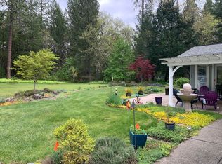 5822 New Hope Rd, Grants Pass, OR 97527