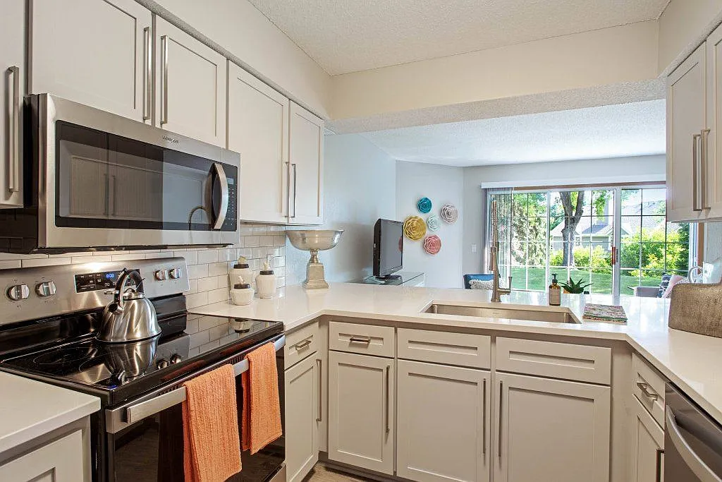 Seasons Villas — Photo 2