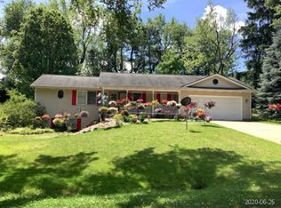 1520 Blossom St SE, Grand Rapids, MI 49508
