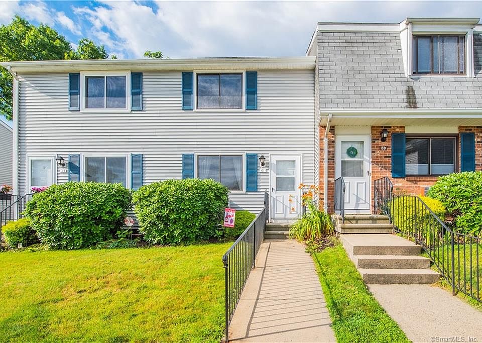 1st image of 61 Heritage Wood Unit 61