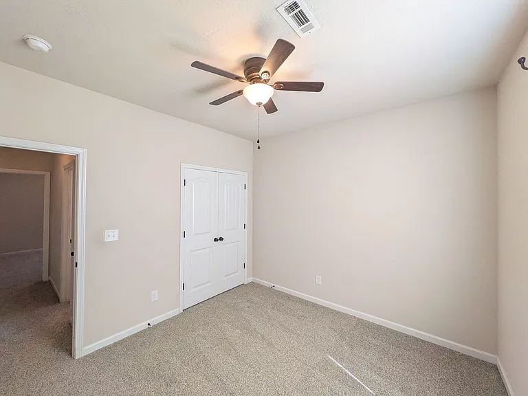 859 Westlawn Dr — Photo 14