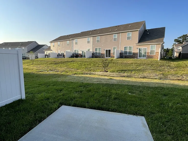 464 Alcott Way — Photo 24
