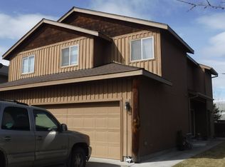 61355 Sally Ln UNIT 1, Bend, OR 97702