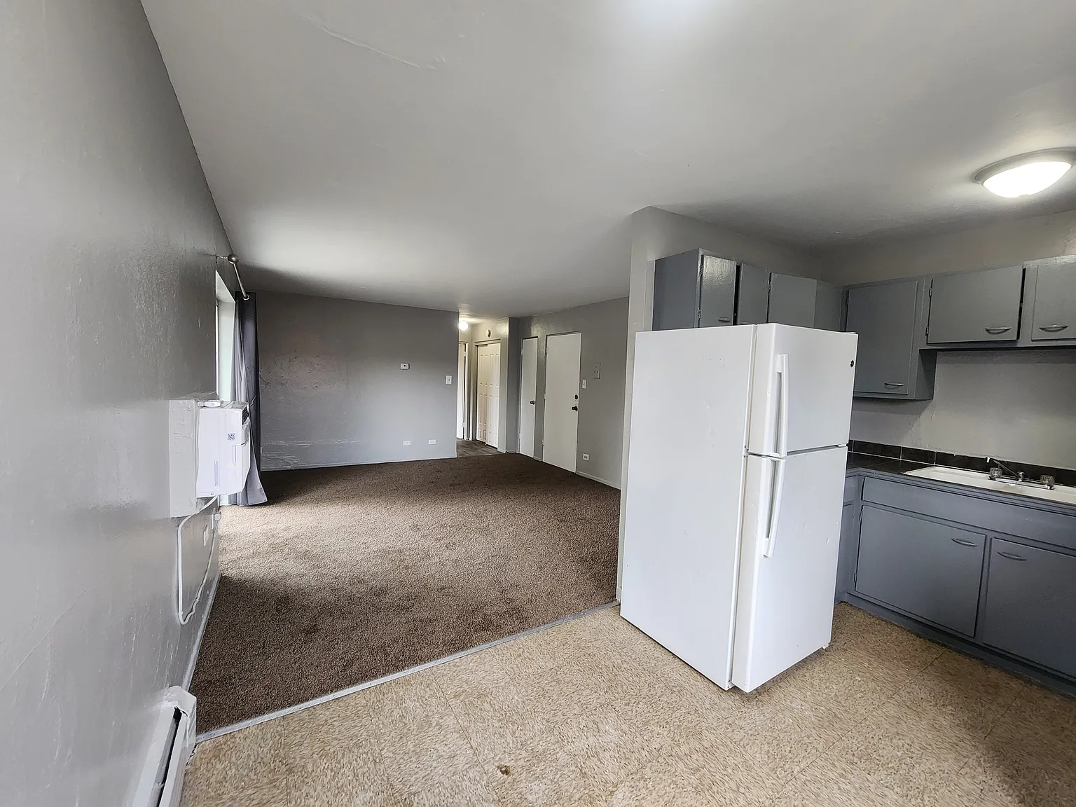 1 bed, 700 sqft, $1,250 — Photo 4