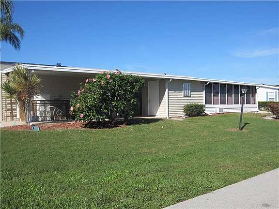 3rd image of 3800 Sapodilla Ct