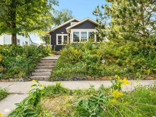 895 Howell St N, Saint Paul, MN 55104