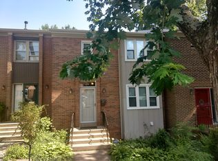 5127 Overlook Park, Annandale, VA 22003