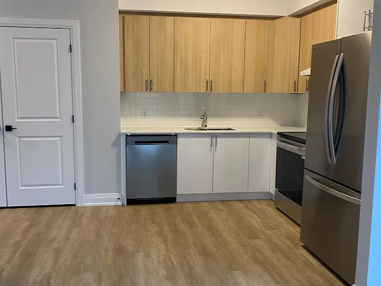 60 Donald St #201 — Photo 12