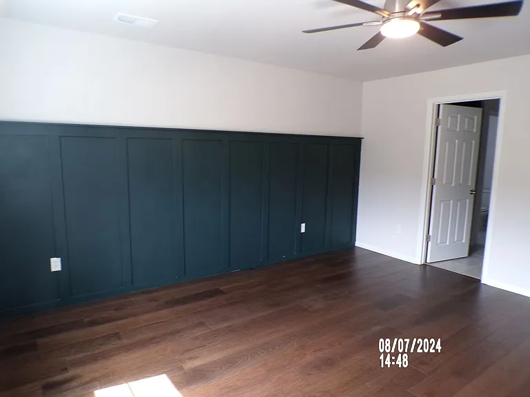 979 Oleander St — Photo 11
