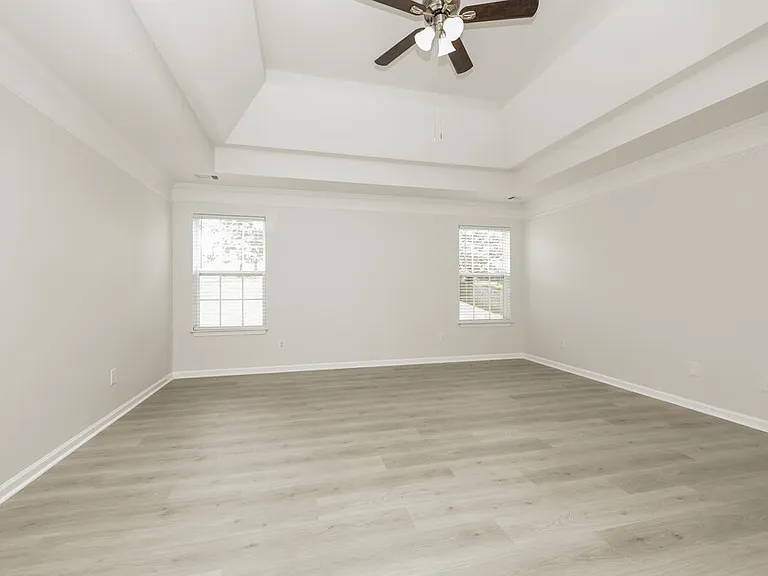 102 Polk Ct — Photo 10