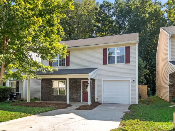 8163 Kings Creek Dr, Charlotte, NC 28273