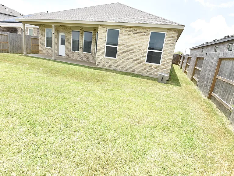 16618 Texas Palmetto Way — Photo 26