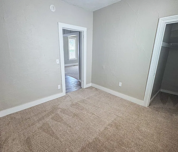 1338 Alpine Ave NW — Photo 15