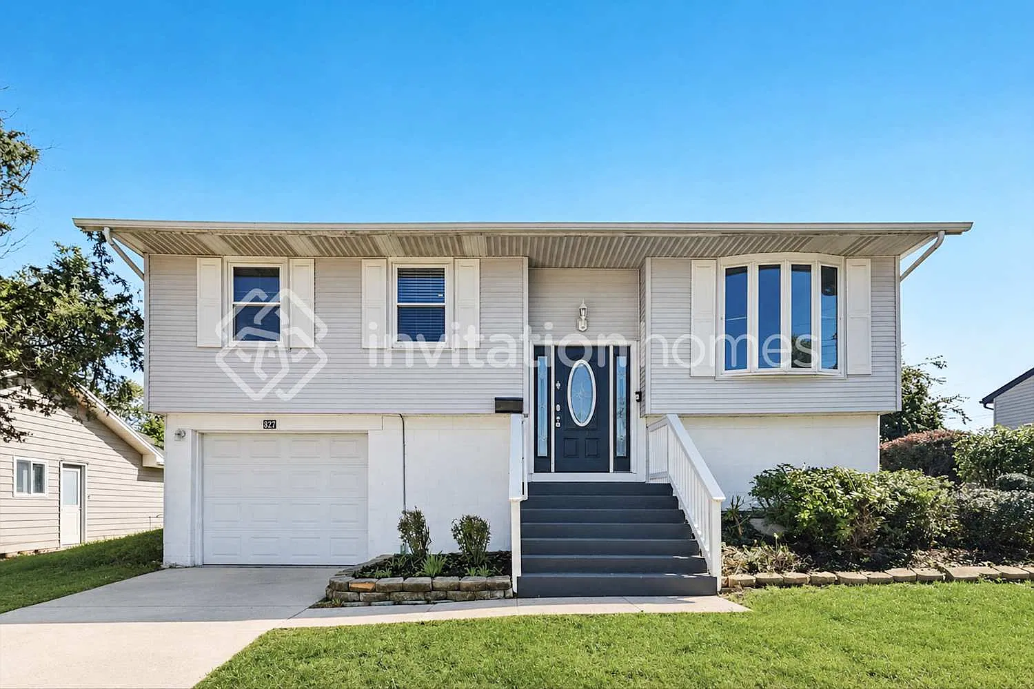 327 Hemlock Ave Romeoville, IL 60446 — Photo 1