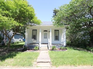 228 N Walnut St, Maroa, IL 61756