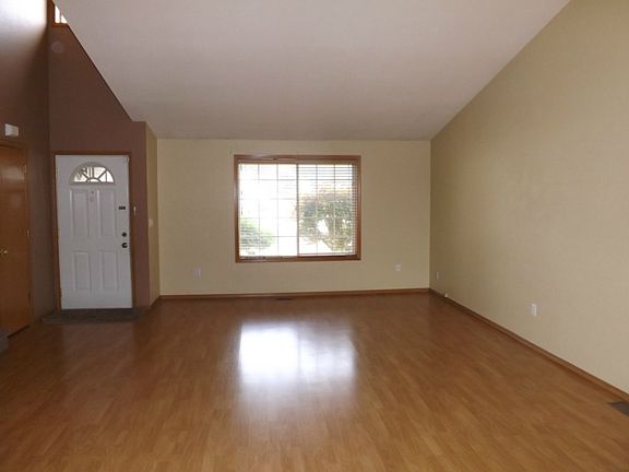5th image of 20320 11th Avenue Ct E
