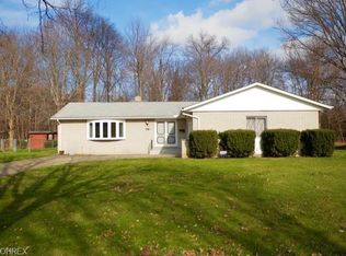 28018 Andorra Dr, North Olmsted, OH 44070