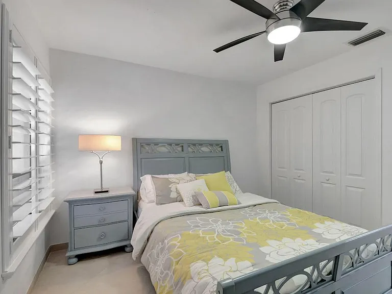 902 Foxpointe Cir — Photo 24