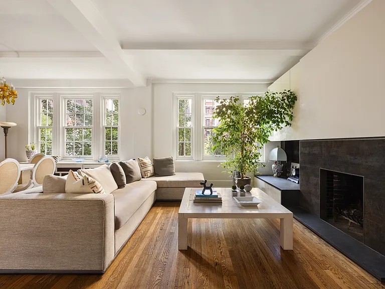 108 E 82nd St #4D — Photo 1