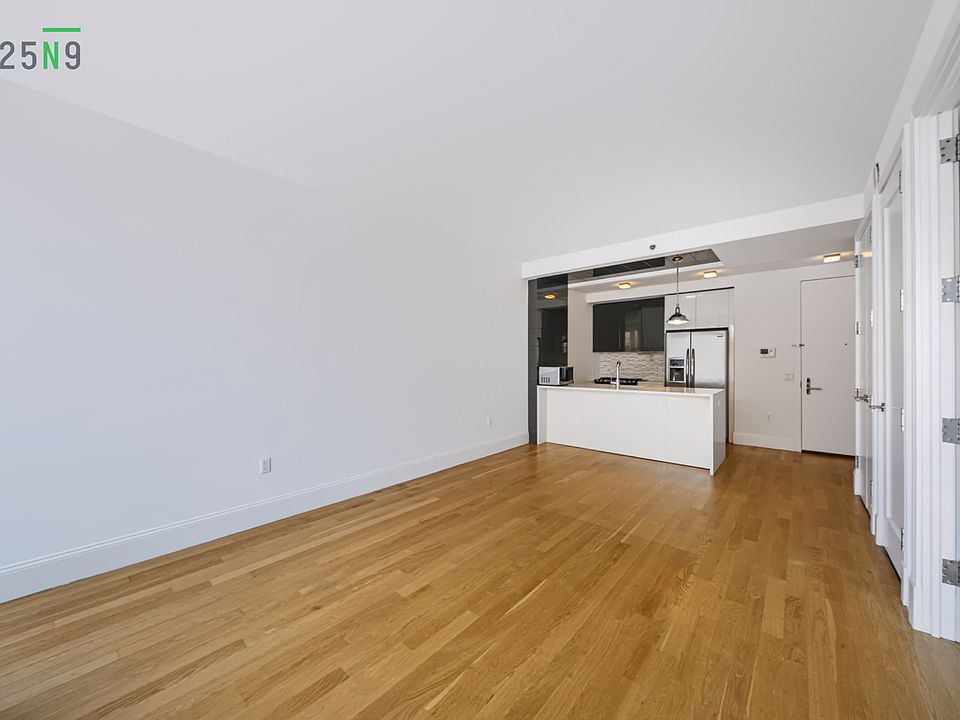 1st image of 225 N 9th St APT 6D