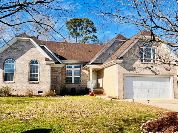 1788 Prodan Ln, Virginia Beach, VA 23453