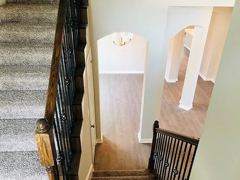 2708 Beutel Rd — Photo 13