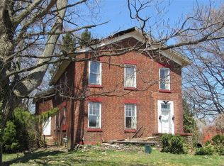 8014 E Lake Rd, Erie, PA 16511