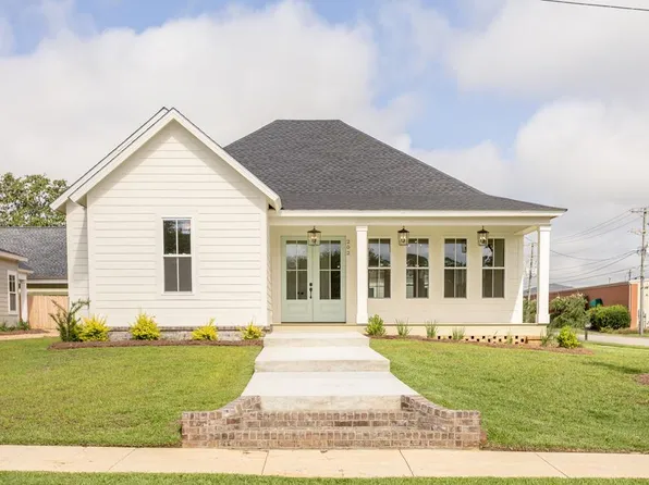 202 Lester St, Thomasville, GA 31792